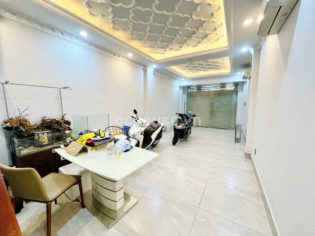 Bán nhà 5 tầng mặt tiền kinh doanh Bà Hạt Quận 10 