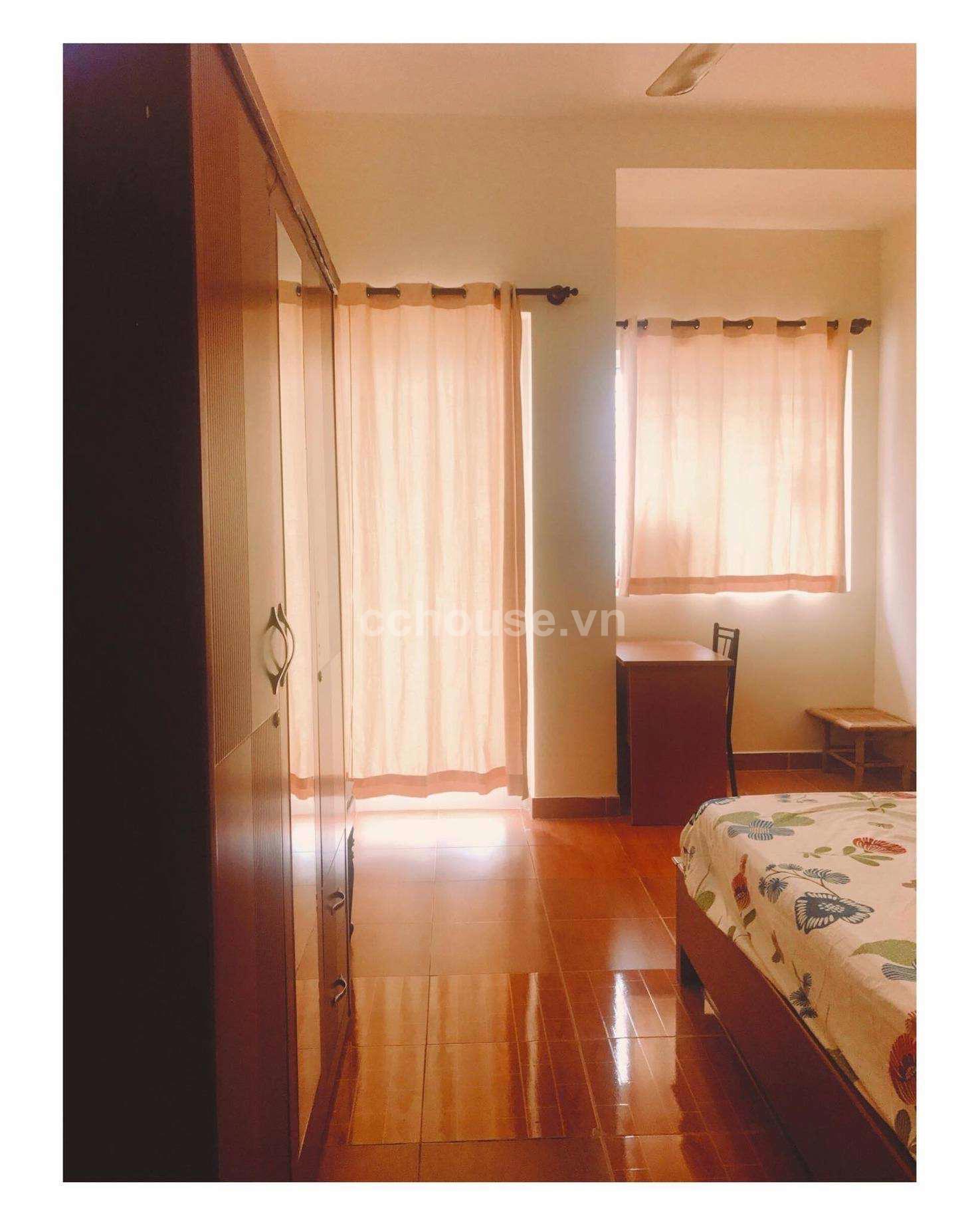 NH Gần 8m x 13m. Hẻm 1/ Trần Quang Diệu Q3 .