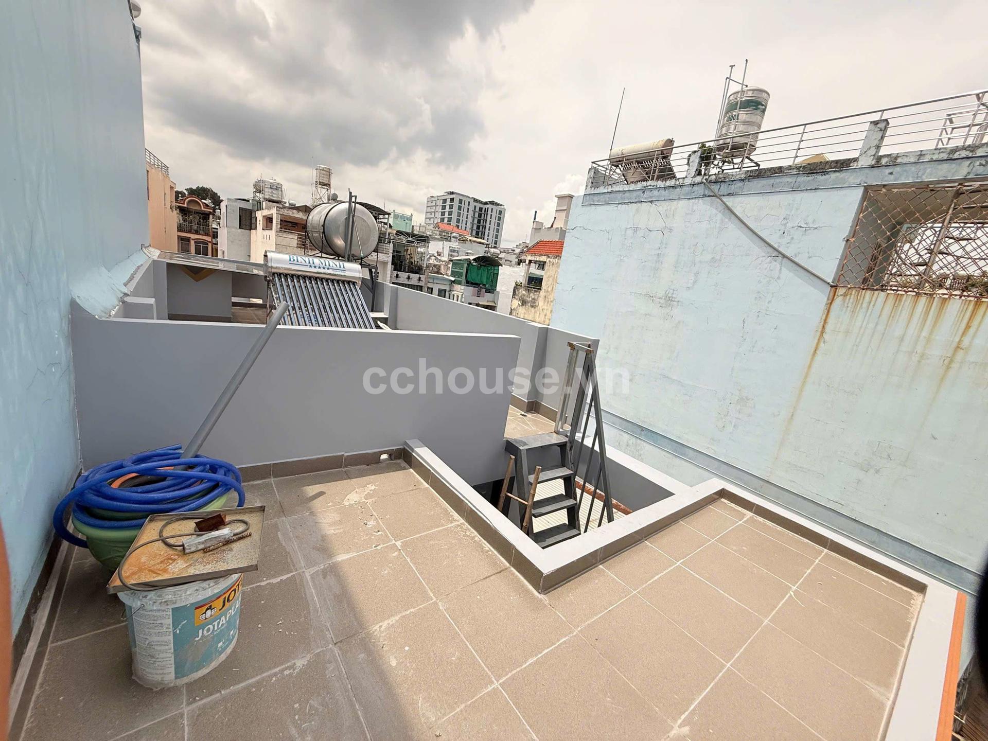 Bán nhà 5 tầng hẻm xe hơi 6m thông Nguyễn Tiểu La giá 11,4 tỷ