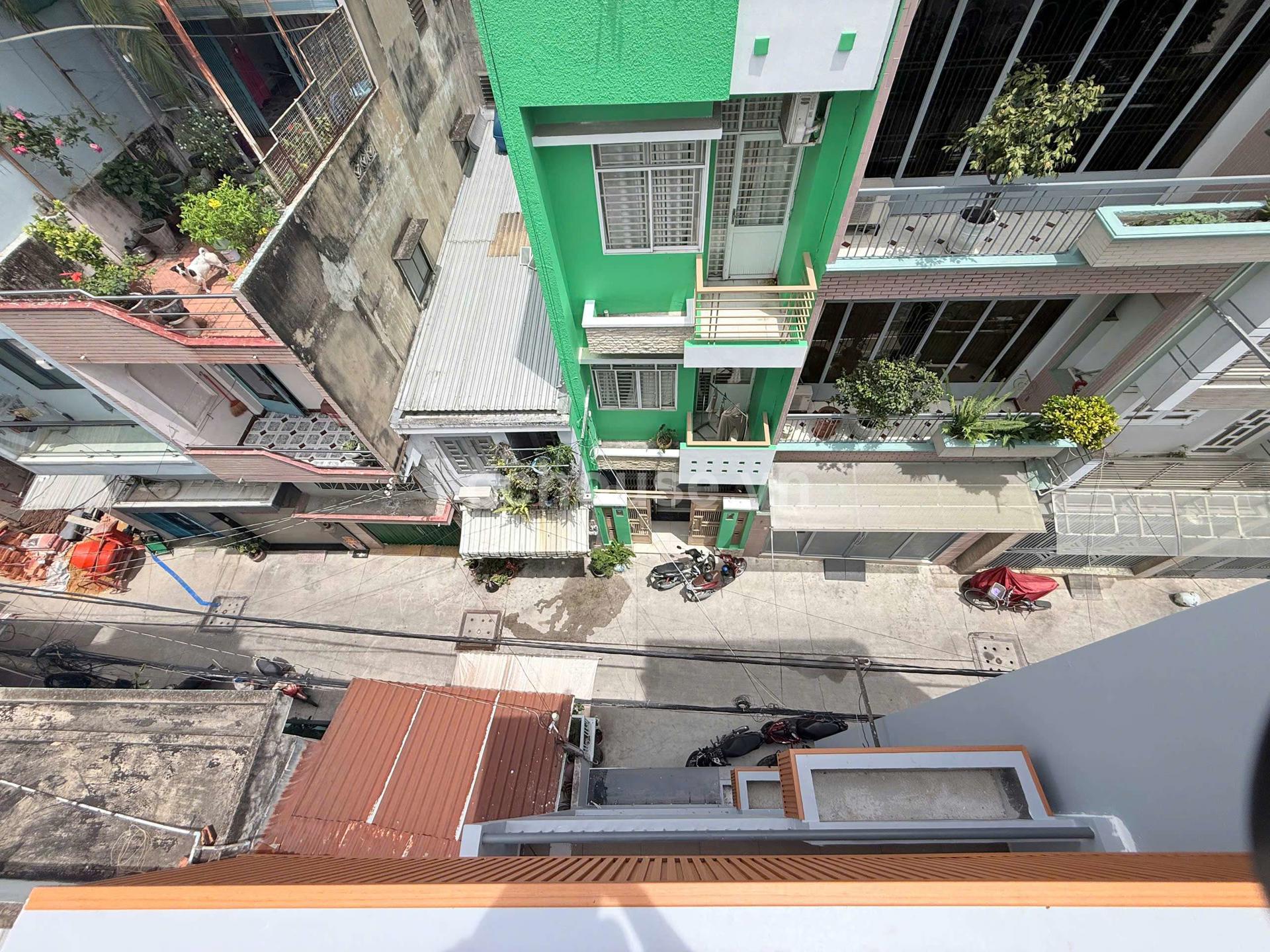 Bán nhà 5 tầng hẻm xe hơi 6m thông Nguyễn Tiểu La giá 11,4 tỷ